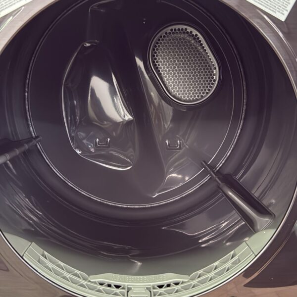 Samsung Used 27 Inch Front Load Stackable Set - Image 5
