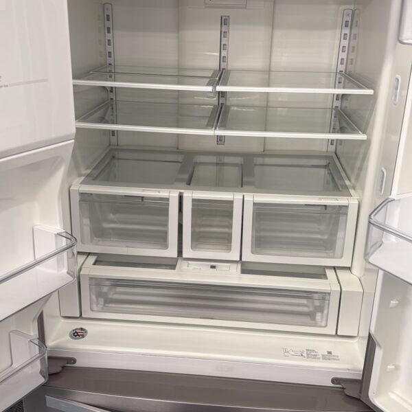 Whirlpool Used 36 Inch French Door Refrigerator with Fast Ice - Image 6