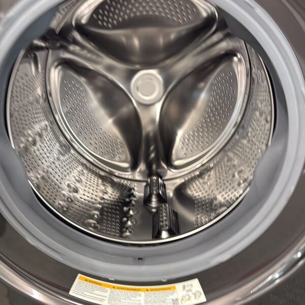 LG Used 27 Inch Front Load Smart Washer - Image 3