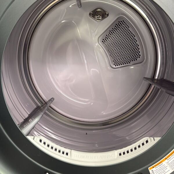 LG Used 27 Inch Smart Electric Washer and  Dryer - Image 4