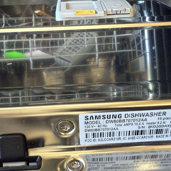 Samsung Used 24" White Glass BESPOKE Smart Dishwasher - Image 2