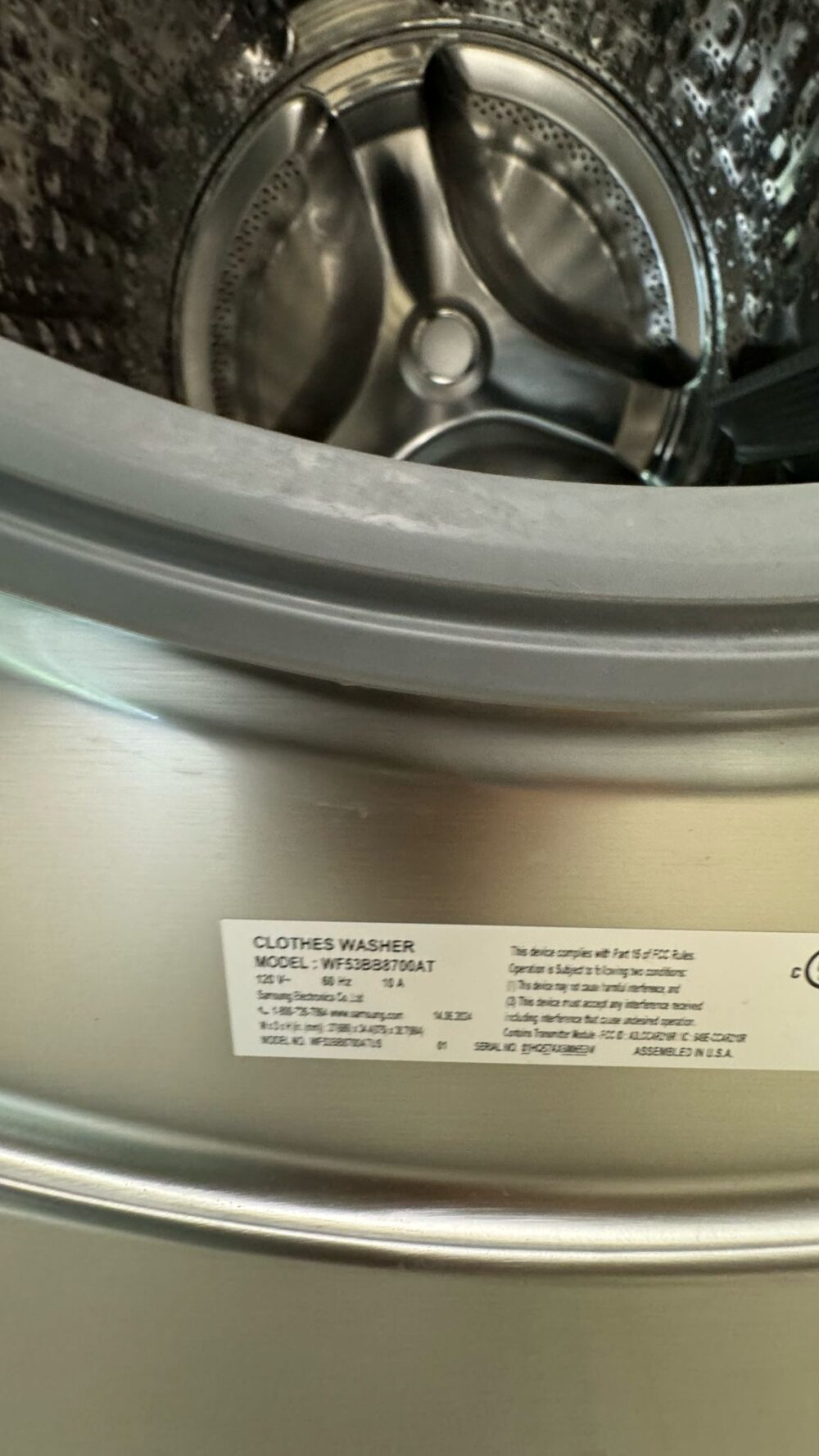 Samsung Used 27 Inch Front Load Stackable Set - Image 3