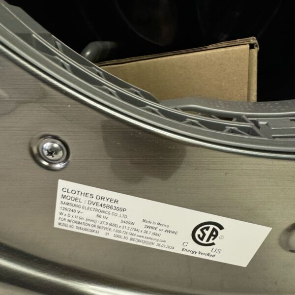 Samsung Used 27 Inch Smart Electric Dryer - Image 2