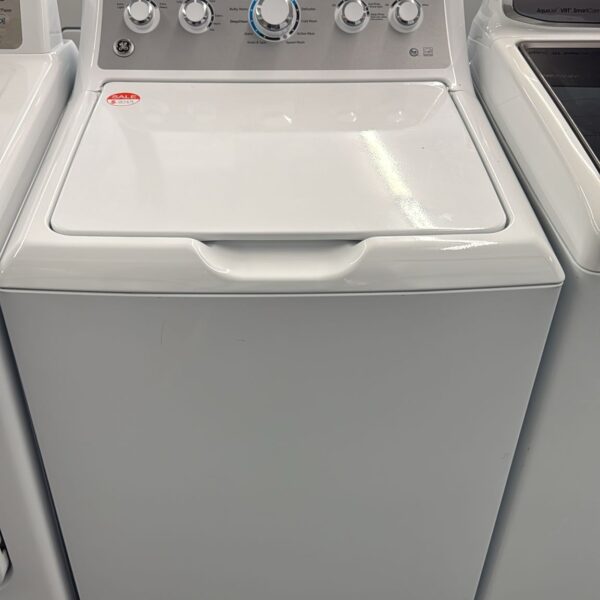GE Used  27 Inch Top Load Washer - Image 4