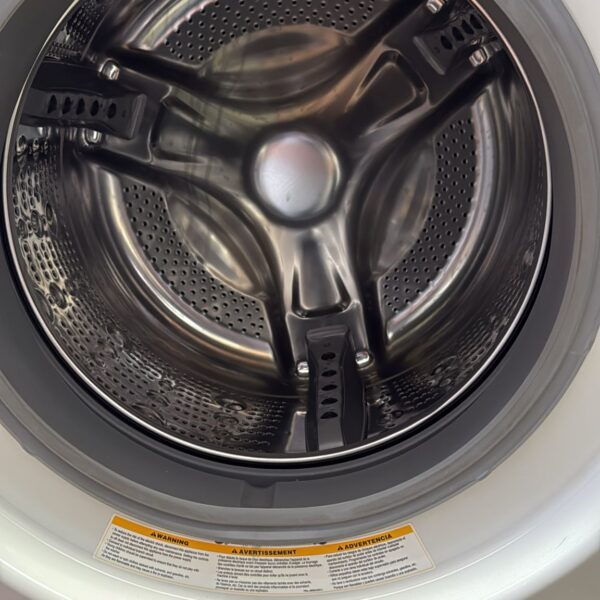 LG Used 27 Inch Front-Load Washer with Electric Dryer - Image 4