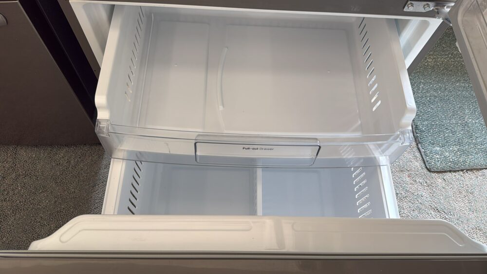 LG Used 33 Inch Bottom Freezer Refrigerator - Image 3