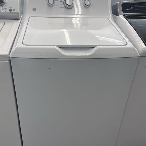 GE Used Washer with Stainless Steel Basket - Image 4
