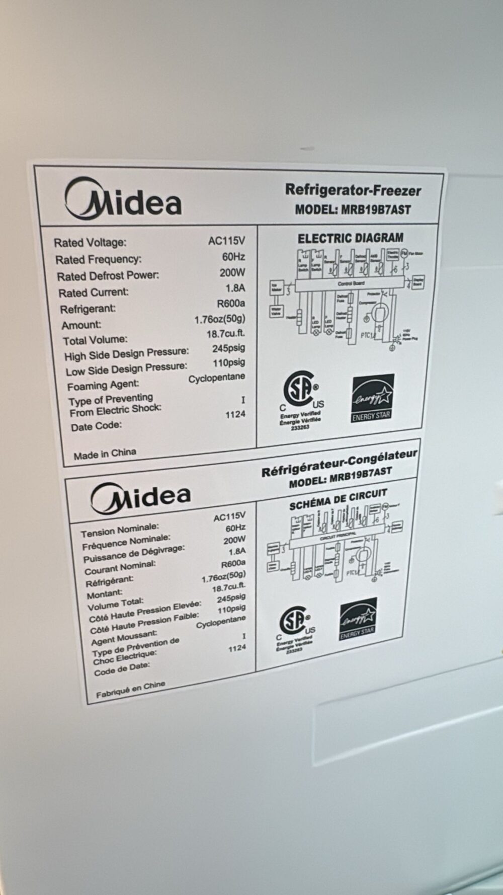 Midea New 30 Inch Bottom Mount Refrigerator - Image 2