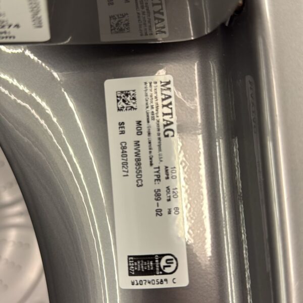 Maytag Used 28 Inch 5.3 cu. ft. Top Load Washer With Electric Dryer - Image 5