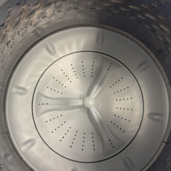 Maytag Used 28 Inch 4.3 cu. ft. Top Load Washer - Image 3
