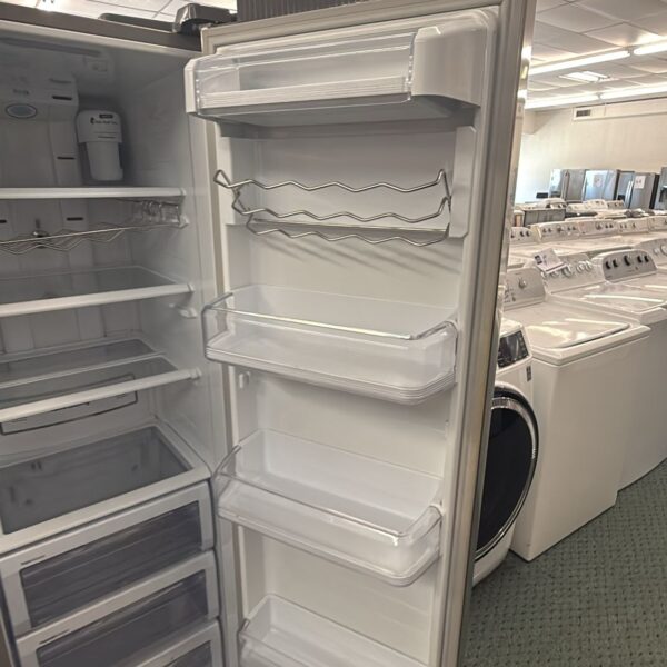 Samsung Used 24.1 cu. ft. Counter-Depth Side by Side Refrigerator - Image 4