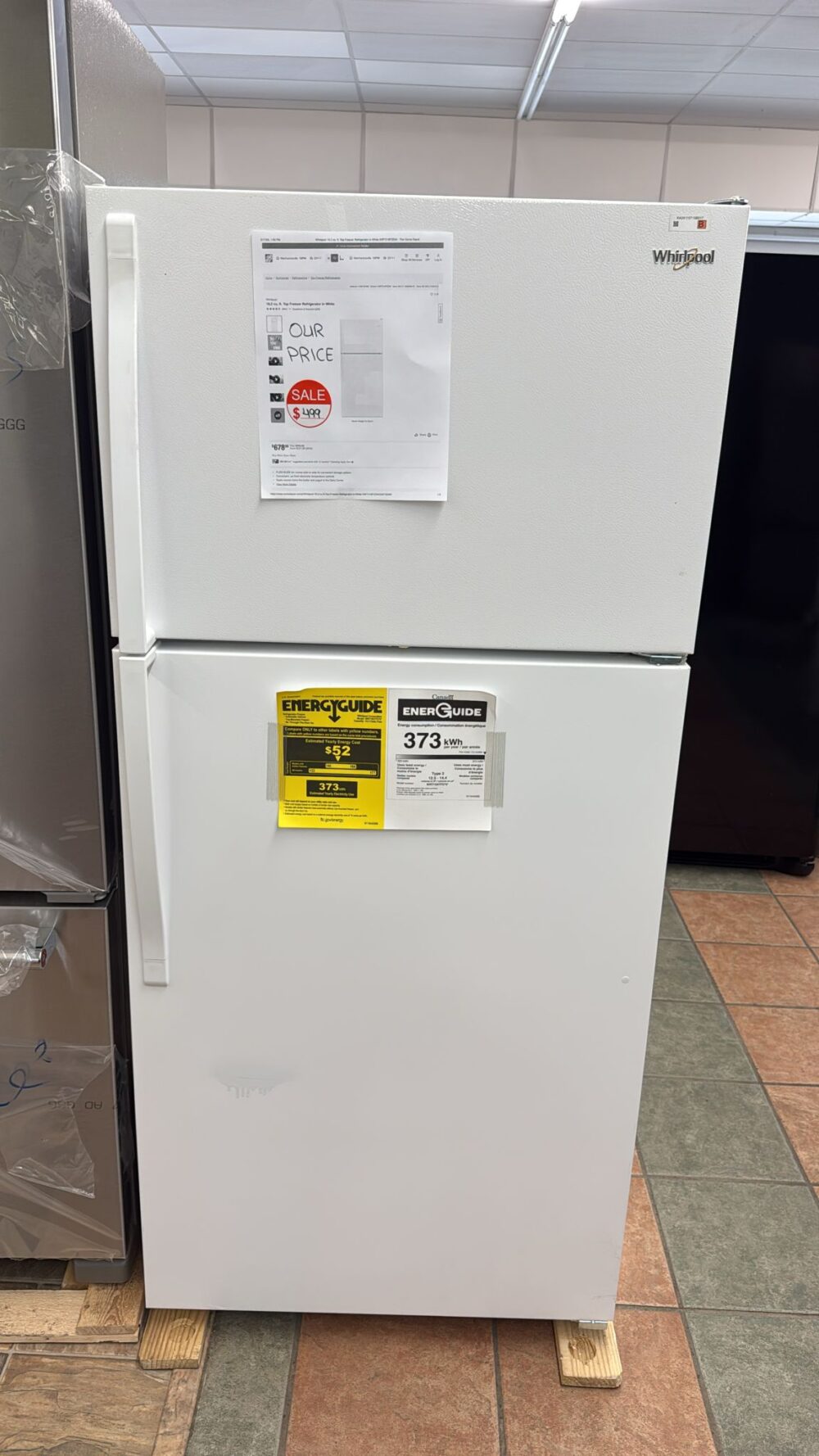 Whirlpool New 28 Inch Top Freezer Refrigerator - Image 2