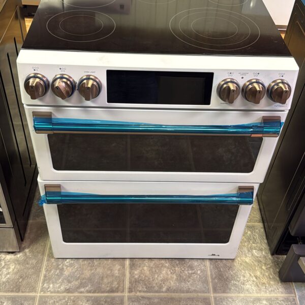 Cafe New 30 Inch Slide-In Electric Smart Range