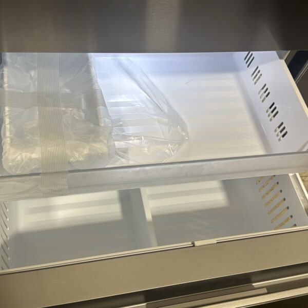 LG NEW FRENCH DOOR REFRIGERATOR STAINLESS STEEL WITH 5YRS WARRANTY - Image 3