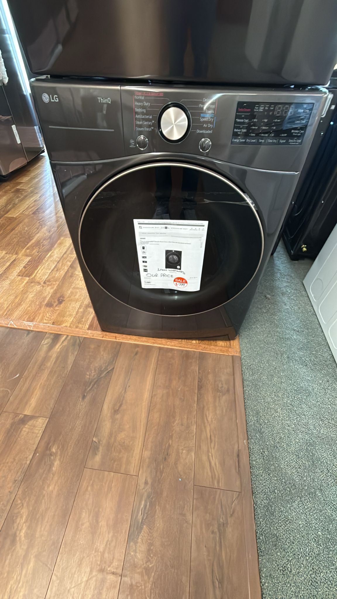 LG NEW ELECTRIC FRONT LOAD WASHER STAINLESS STEEL WITH WARRANTY - Image 2