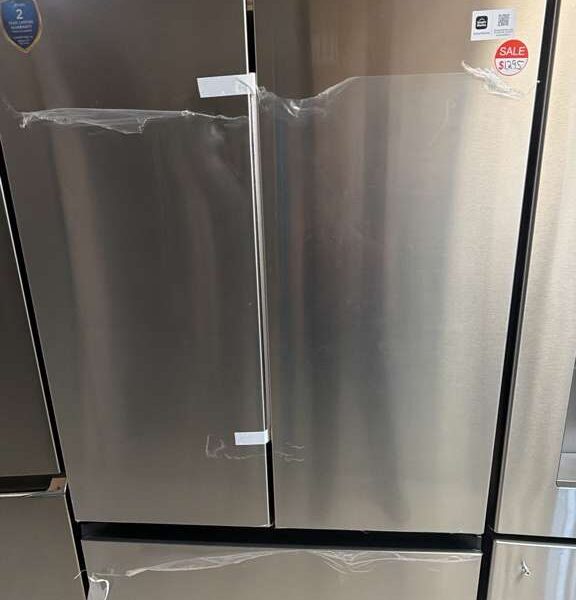 Midea MRF2716BST Stainless Steel Counter-Depth Refrigerator - Appliance World Virginia