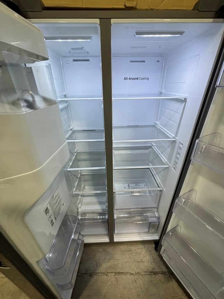 Samsung RS22T5201SR 22 Cu. Ft. Counter-Depth Side-by-Side Refrigerator - Image 2