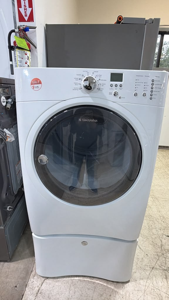 Electrolux 8.0 Cu. Ft. Electric Dryer ETED50LIW0