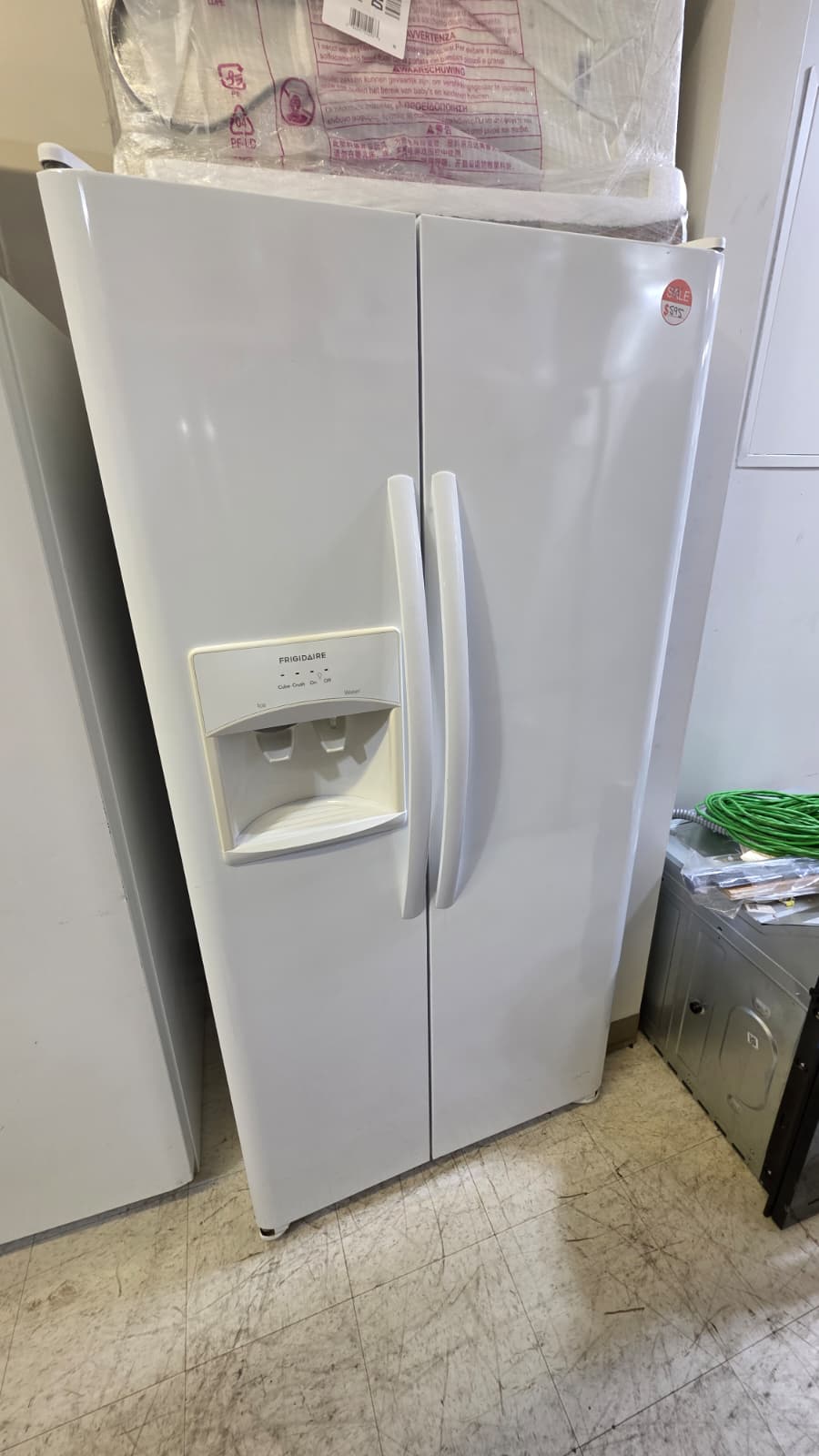 Frigidaire LFSS2312TP0 22.1 Cu. Ft. Side-by-Side Refrigerator