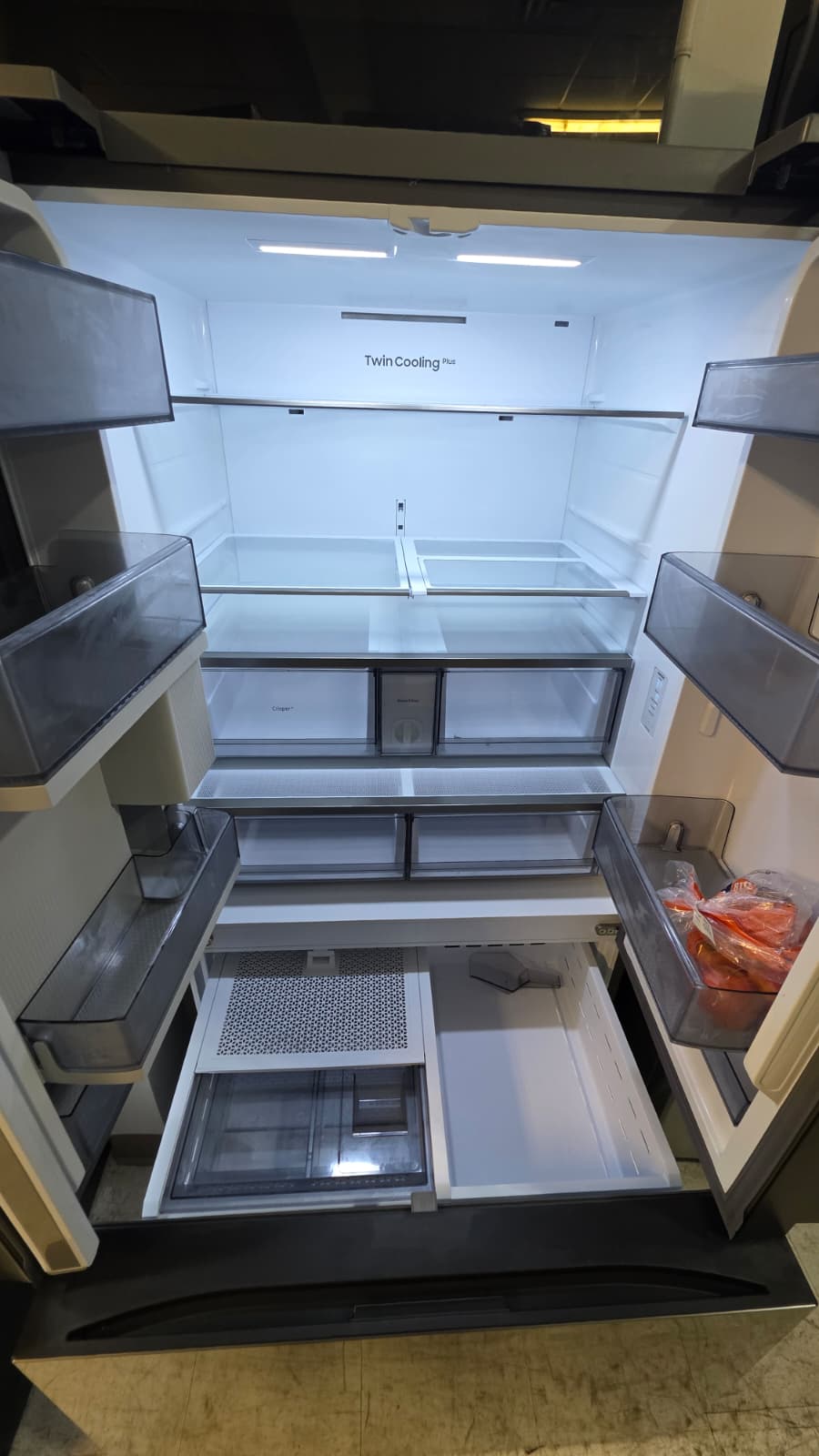 Samsung RF30BB6600QL 30.1 Cu. Ft. Bespoke French Door Refrigerator - Image 2