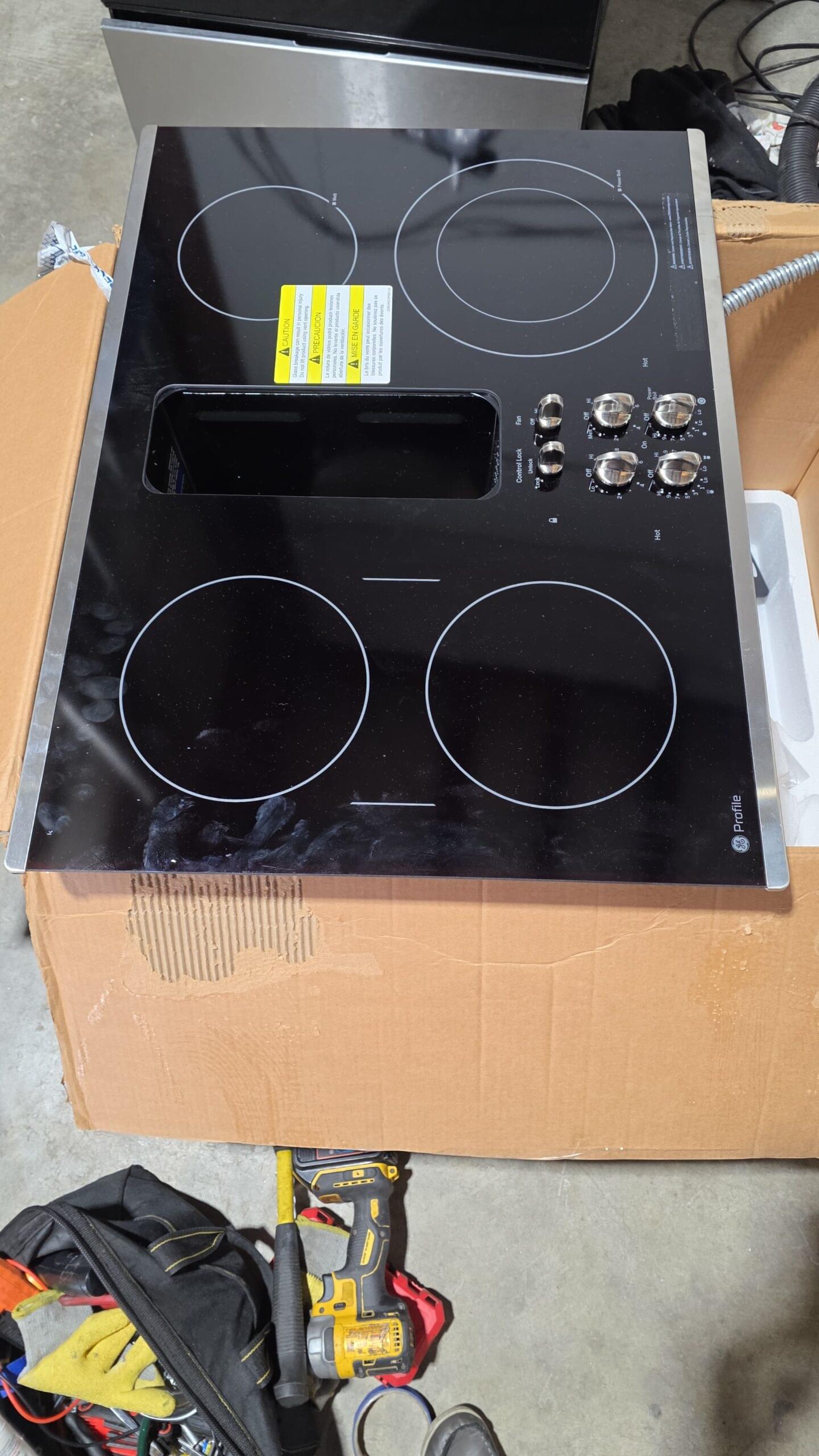 GE Profile PP9830SR1SS 30″ Downdraft Electric Cooktop