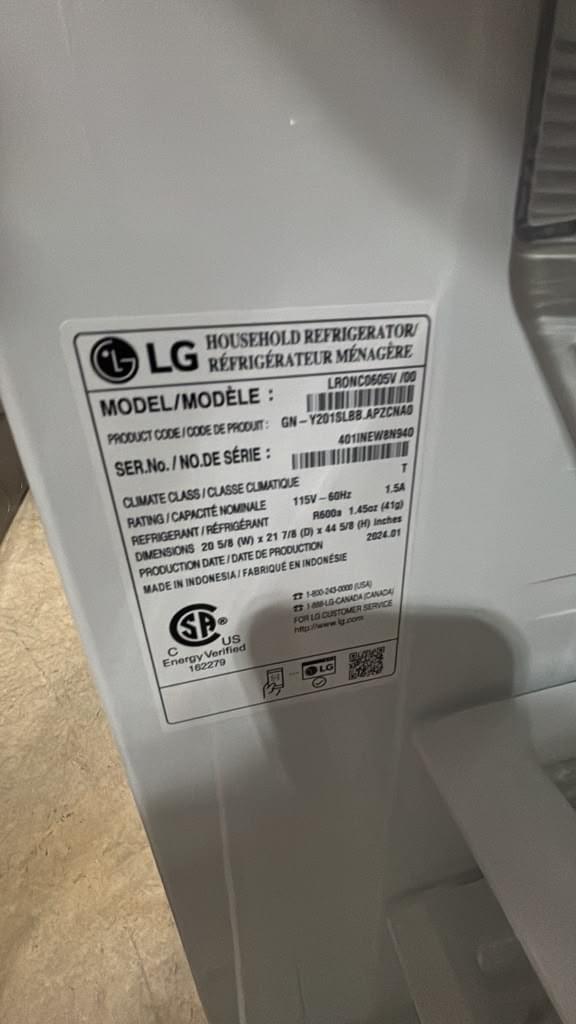 LG LRONC0605V 21″ 6.0 Cu. Ft. Single Door Refrigerator - Image 3