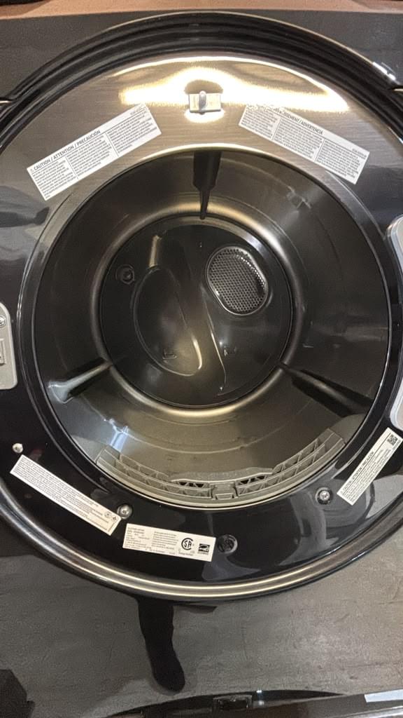 Samsung DVG50BG8300V 27″ 7.5 Cu. Ft. Smart Gas Dryer - Image 2