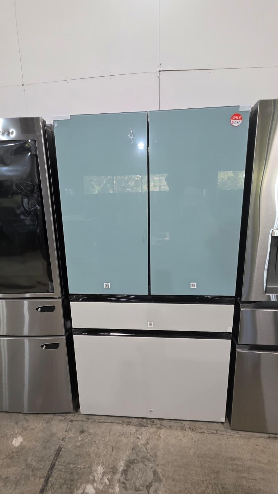 Samsung RF23BB86004M 36″ 23 Cu. Ft. Bespoke Counter-Depth 4-Door French Door Refrigerator